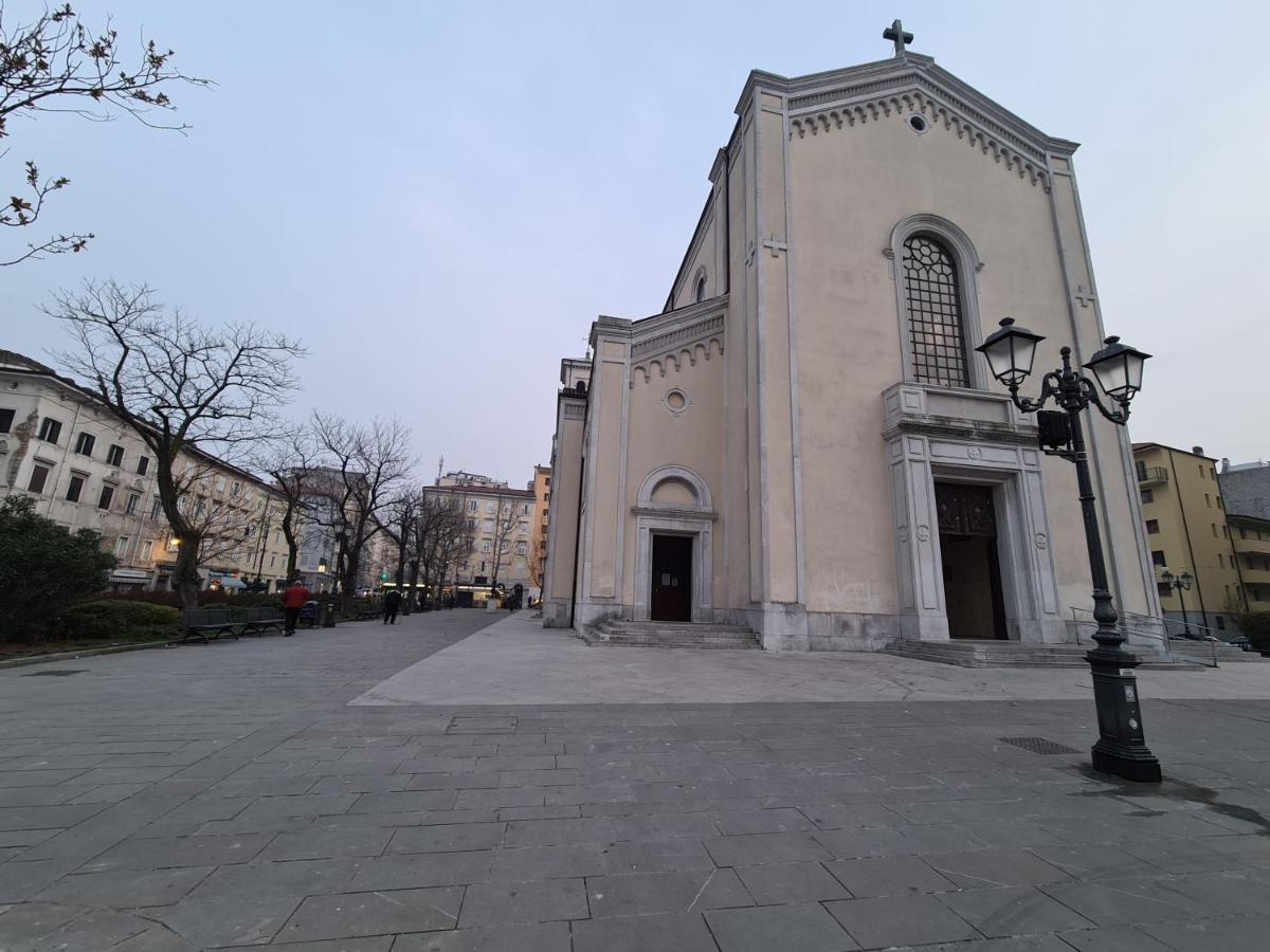 Smart Home Trieste Bagian luar foto